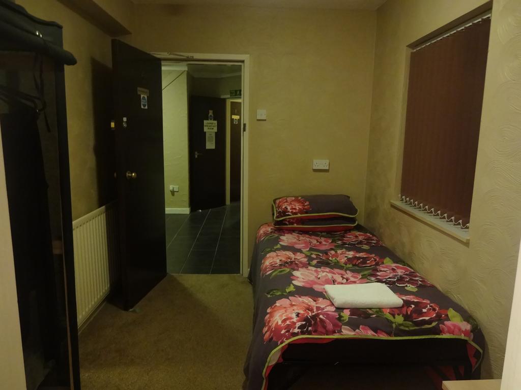 The Manor Hotel Nuneaton Bilik gambar